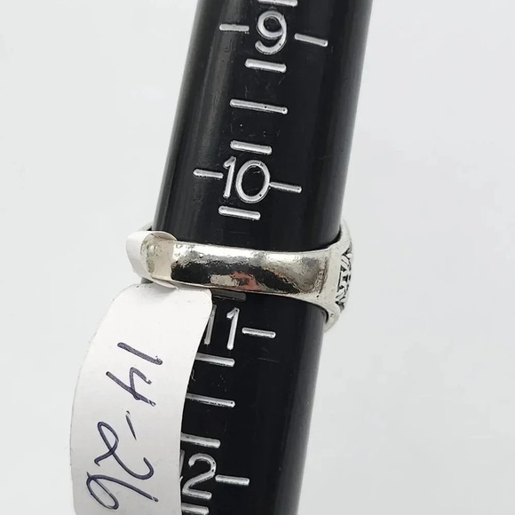 Purple Glass Rhinestone Celtic Knot Silver Tone Ring Size 10.5 Vintage - Picture 4 of 4